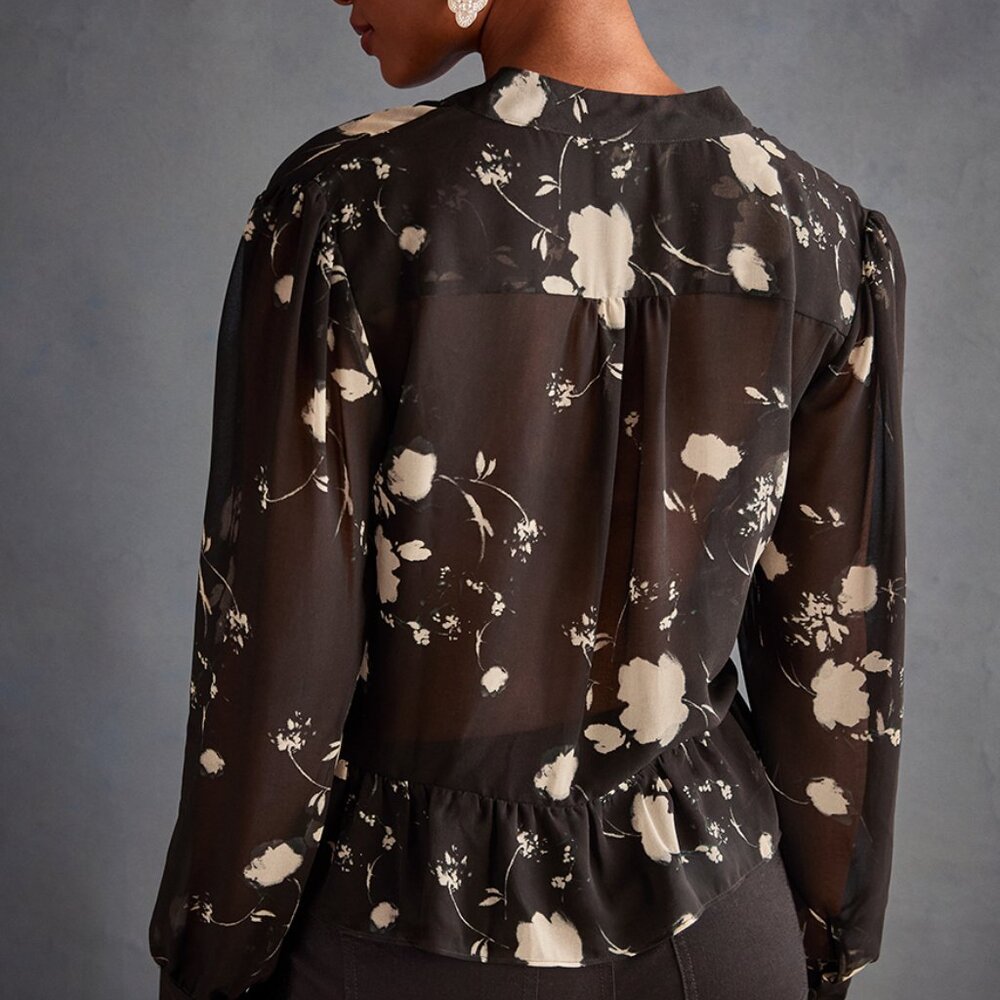 Silhouette Blouse